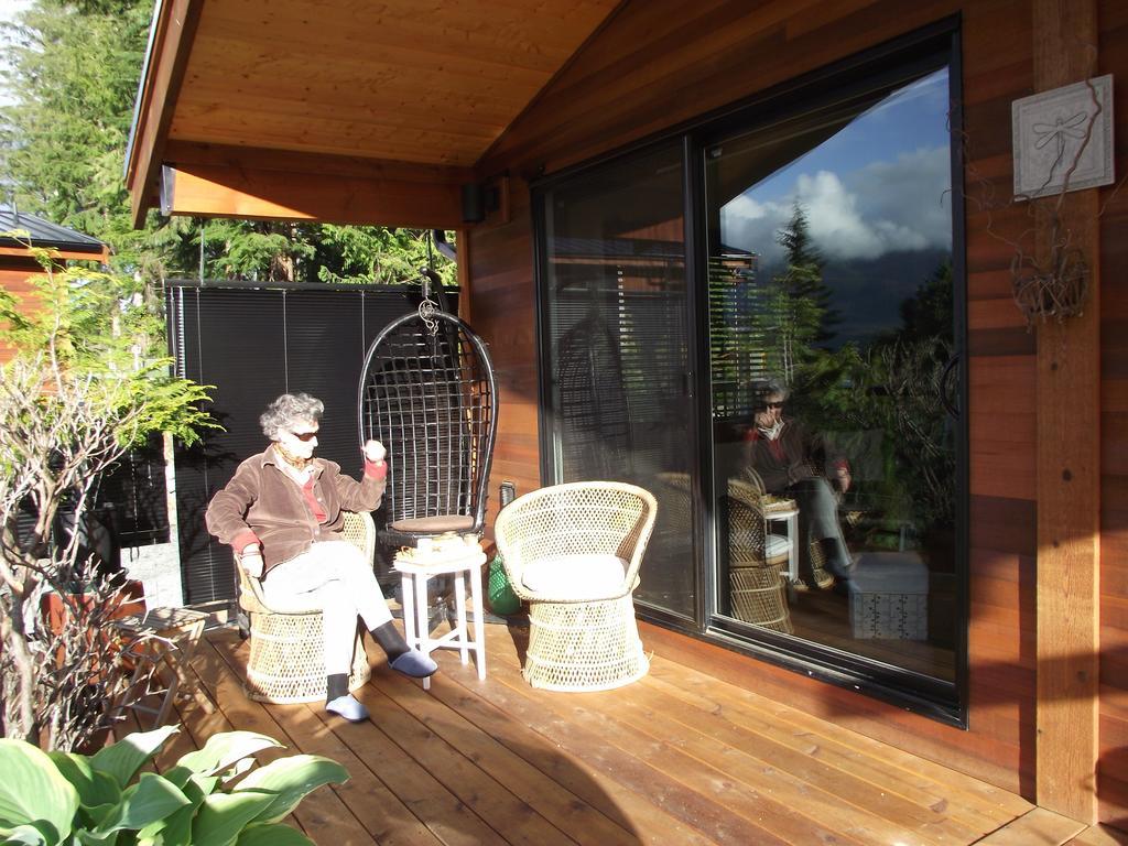 Wild Coast Chalets Port Renfrew Phòng bức ảnh