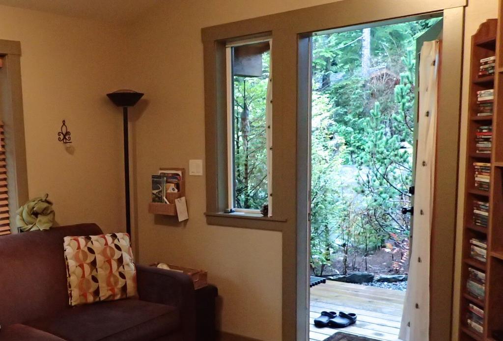 Wild Coast Chalets Port Renfrew Phòng bức ảnh