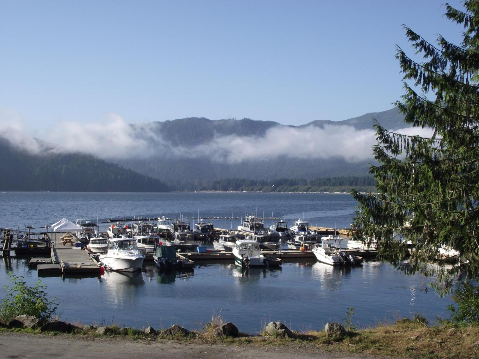 Wild Coast Chalets Port Renfrew Ngoại thất bức ảnh