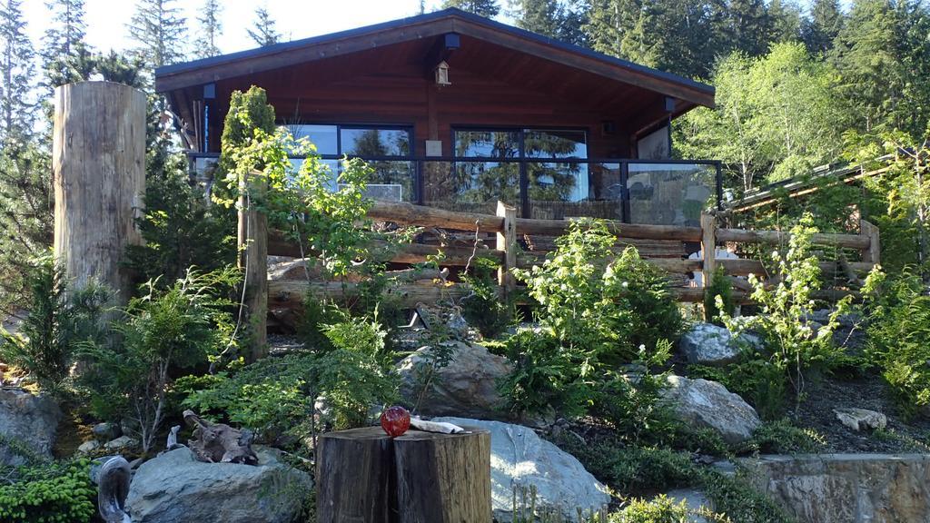 Wild Coast Chalets Port Renfrew Ngoại thất bức ảnh