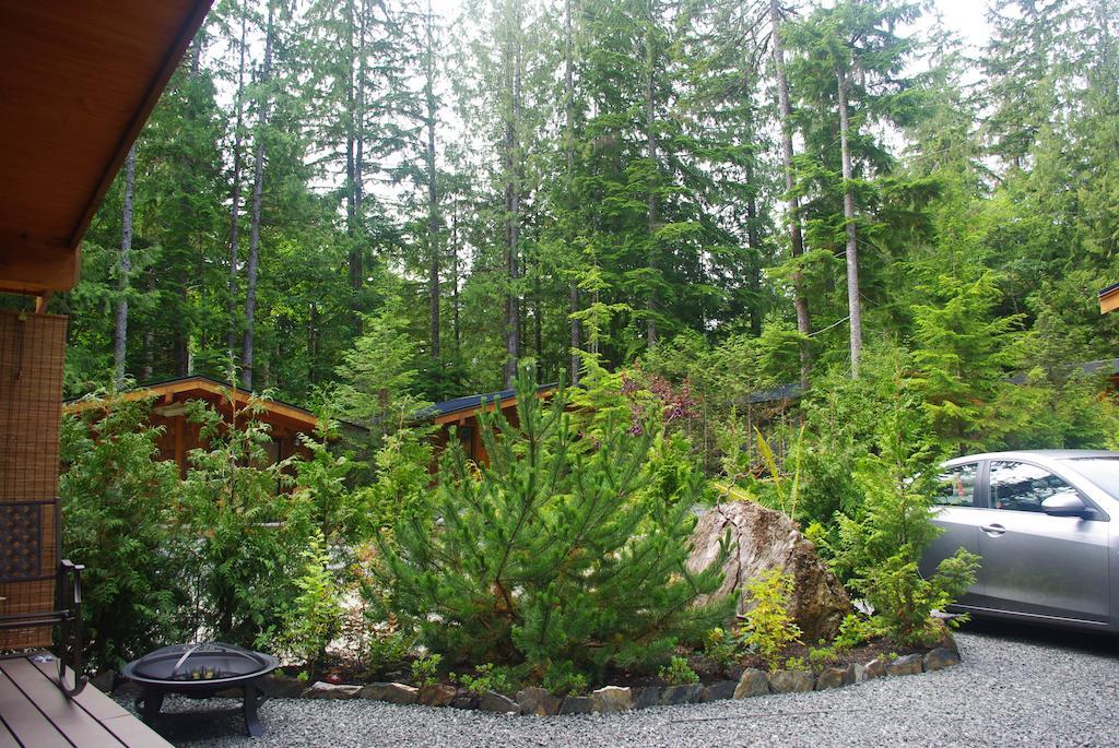 Wild Coast Chalets Port Renfrew Phòng bức ảnh