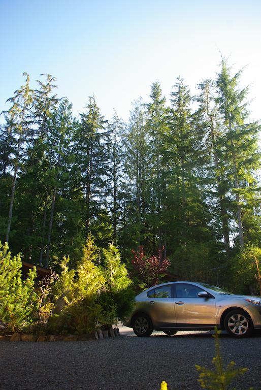Wild Coast Chalets Port Renfrew Phòng bức ảnh